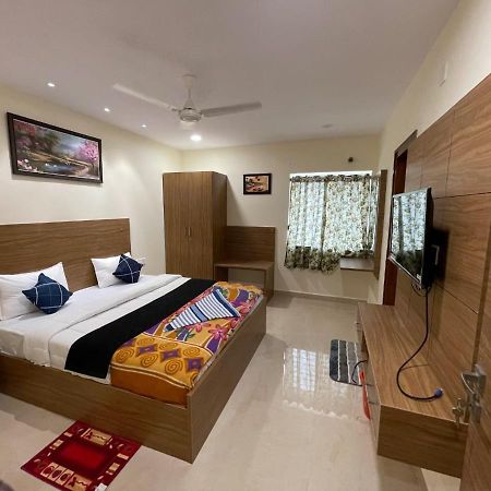 Srilakshmitulasiresidency Tirupati Exterior foto