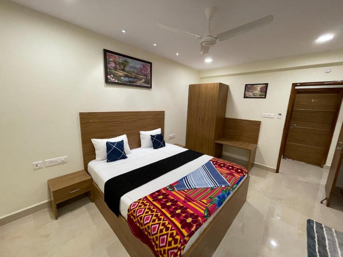 Srilakshmitulasiresidency Tirupati Exterior foto