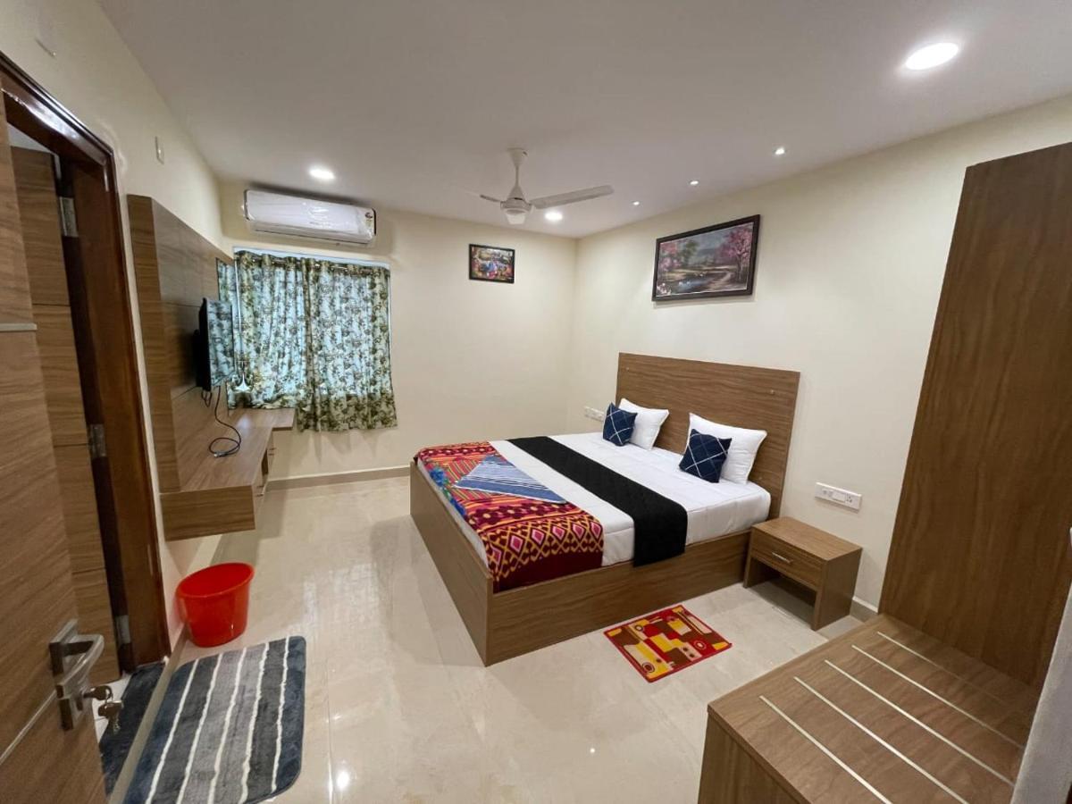 Srilakshmitulasiresidency Tirupati Exterior foto